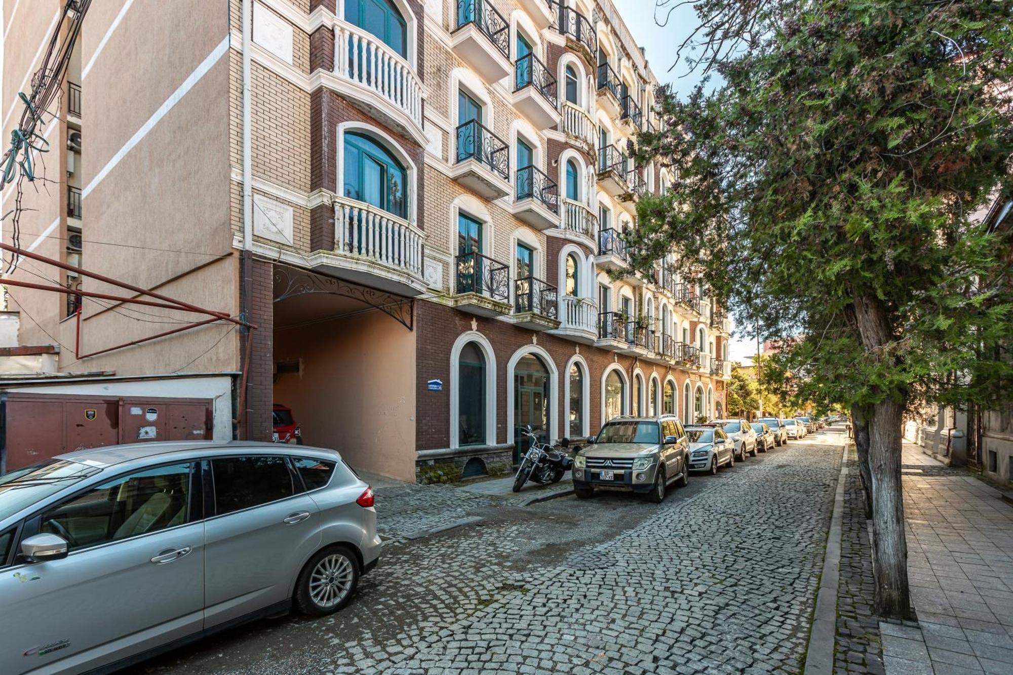 Hcg Art'Muse Apartment Batumi Exterior photo
